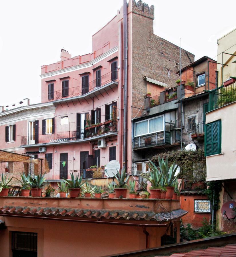 Roma Center Fori Imperiali Raffy'S Charming Suite Exteriör bild